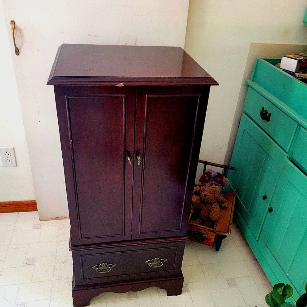 Armoire